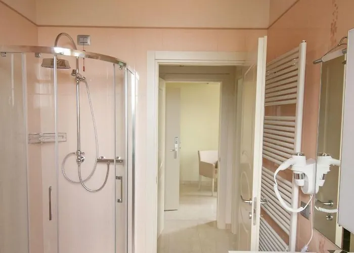 Szálloda Hotel Villa Maranello Maranello