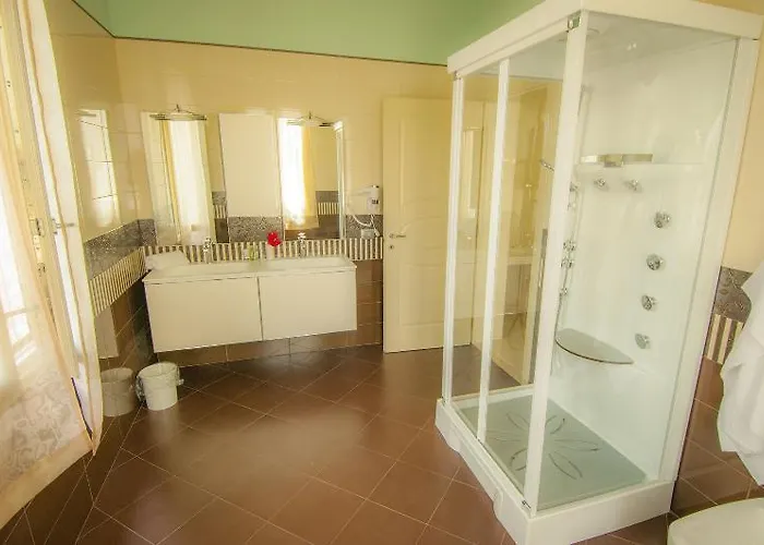 Szálloda Hotel Villa Maranello 3*