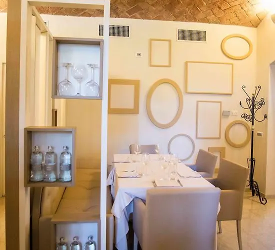 Szálloda Hotel Villa Maranello 3*