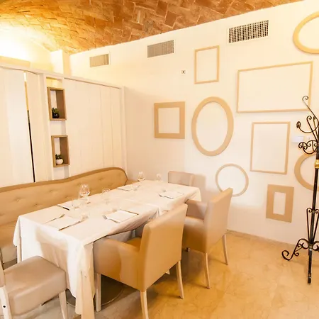 Hotel Villa Maranello فندق 3*